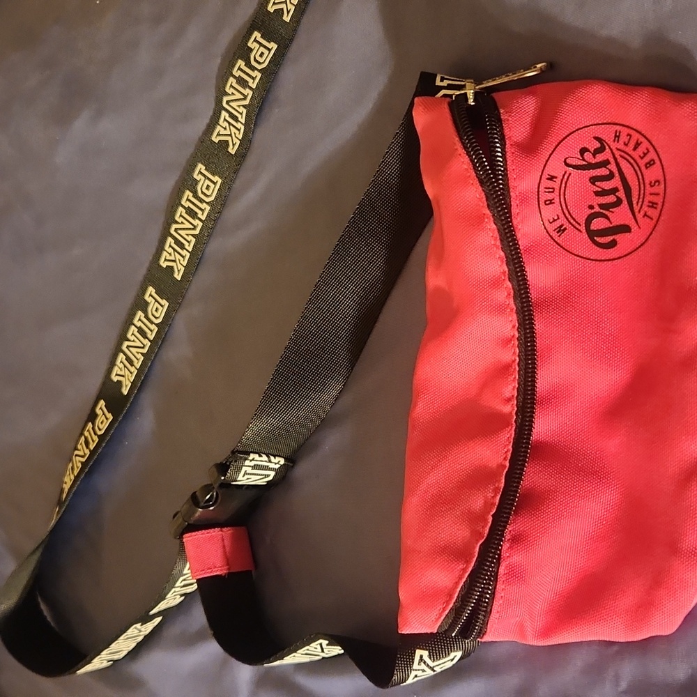 Victoria’s Secret PINK Fanny Pack